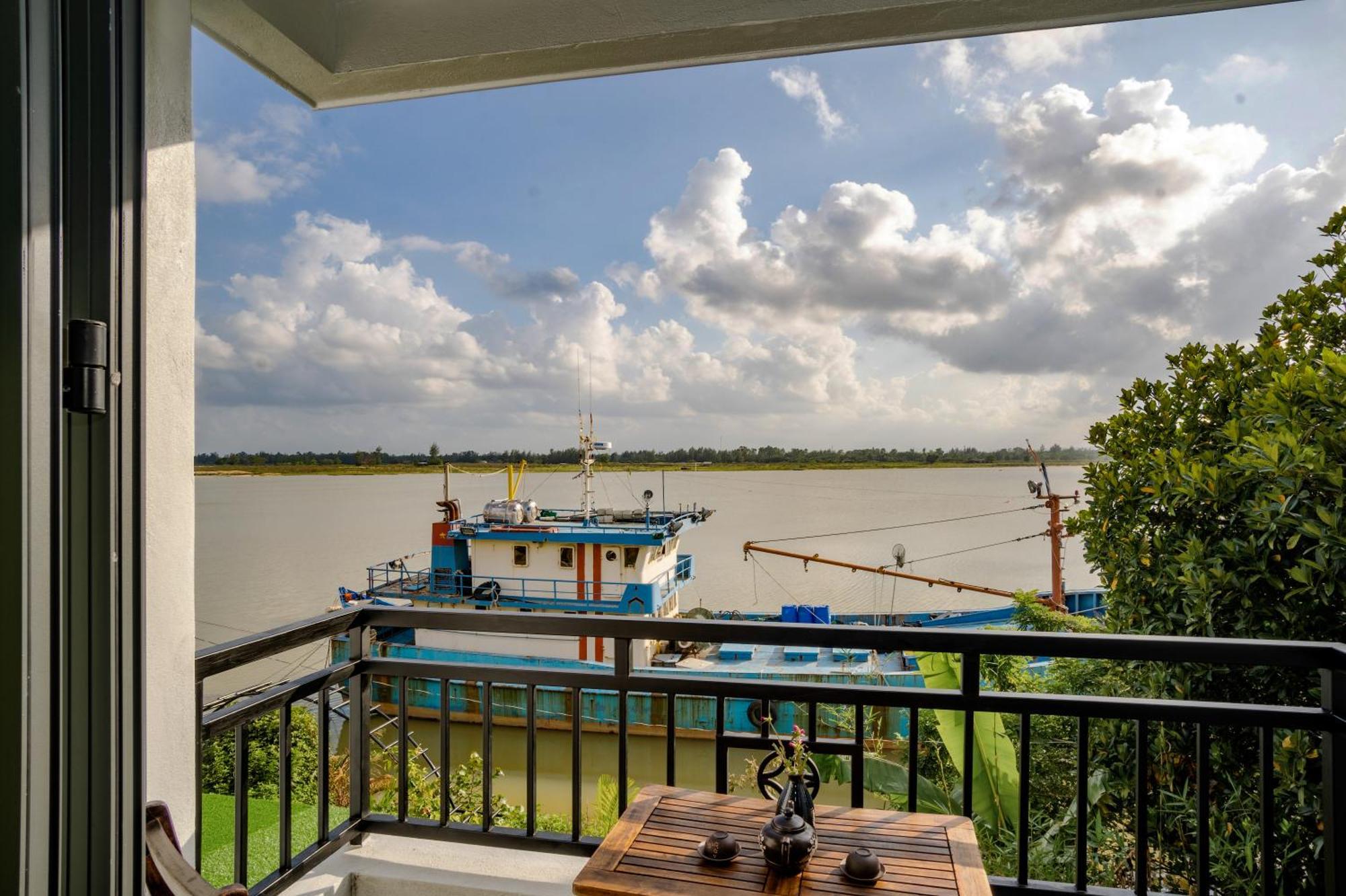 Autumn Bay Retreat Hoi An Hotell Exteriör bild