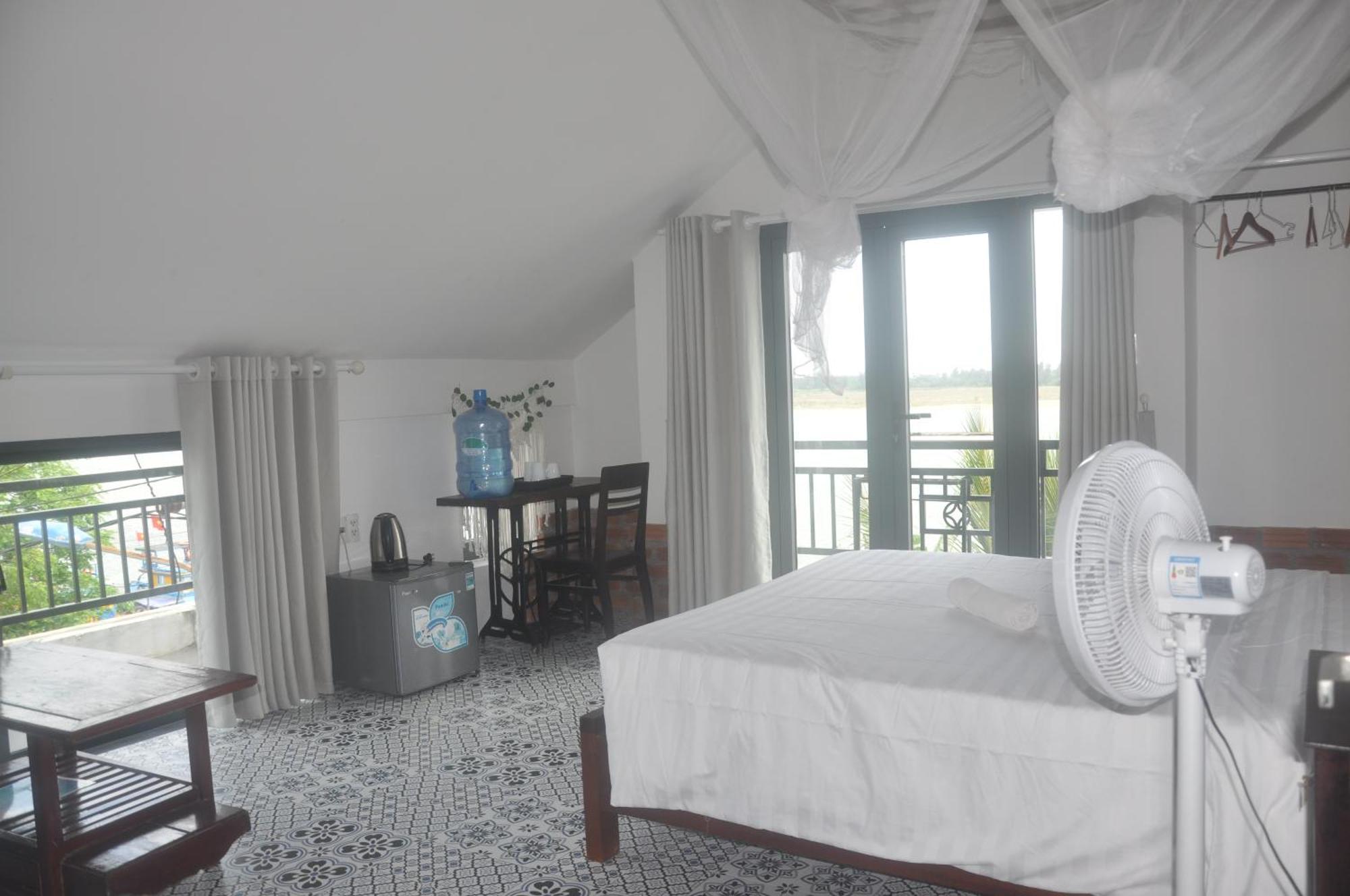 Autumn Bay Retreat Hoi An Hotell Exteriör bild