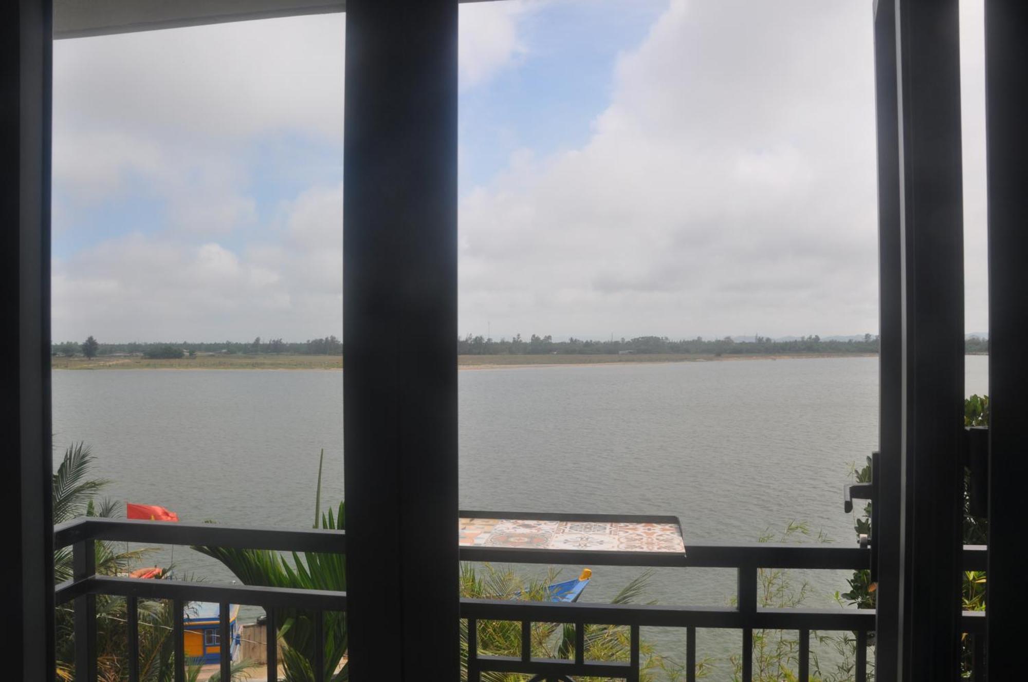 Autumn Bay Retreat Hoi An Hotell Exteriör bild